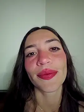 loveuu-bae online show from December 5, 2025, 1:14 am