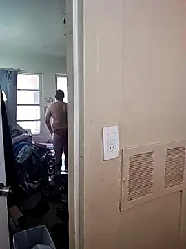 Snapshot of UncutHammer69 chatting on February 26, 2025, 7:27 pm UncutHammer69 online show from February 26, 2025, 7:27 pm