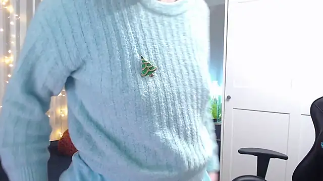 Snapshot of Lady_Inari chatting on December 11, 2024, 4:42 pm Lady Inari online show from December 11, 2024, 4:42 pm