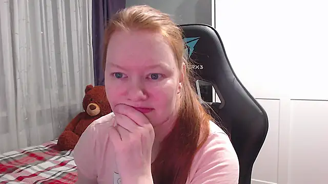 Snapshot of Lady_Inari chatting on January 18, 2025, 5:48 pm Lady Inari online show from January 18, 2025, 5:48 pm