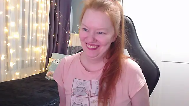 Snapshot of Lady_Inari chatting on January 21, 2025, 6:34 pm Lady Inari online show from January 21, 2025, 6:34 pm