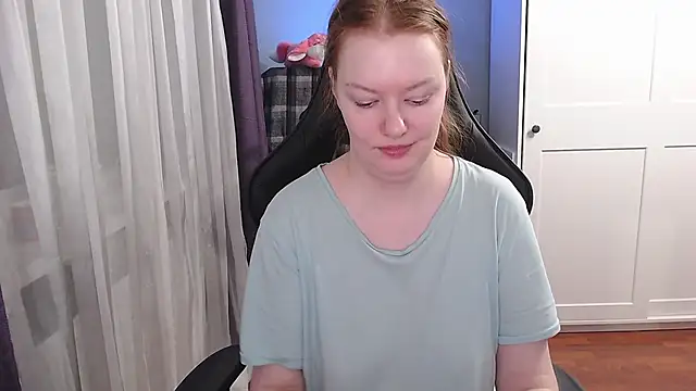 Snapshot of Lady_Inari chatting on October 7, 2025, 3:25 am Lady Inari online show from October 7, 2025, 3:25 am