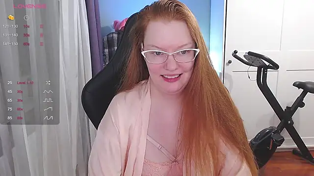 Snapshot of Lady_Inari chatting on October 23, 2025, 6:06 pm Lady Inari online show from October 23, 2025, 6:06 pm