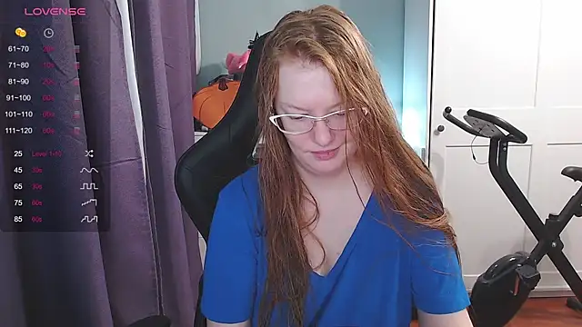 Snapshot of Lady_Inari chatting on October 25, 2025, 7:41 pm Lady Inari online show from October 25, 2025, 7:41 pm