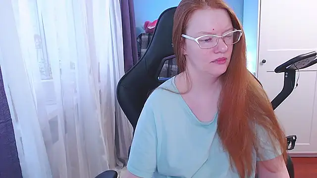 Snapshot of Lady_Inari chatting on November 5, 2025, 7:30 am Lady Inari online show from November 5, 2025, 7:30 am