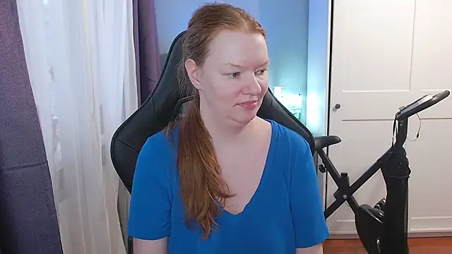 Snapshot of Lady_Inari chatting on November 29, 2025, 11:02 am Lady Inari online show from November 29, 2025, 11:02 am