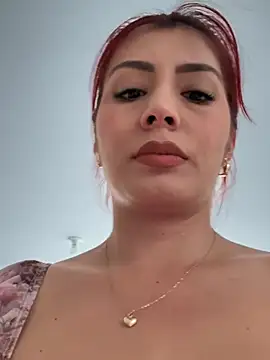 Snapshot of LINDA_PATTY94 chatting on March 14, 2025, 9:32 pm LINDA PATTY94 online show from March 14, 2025, 9:32 pm