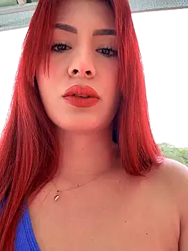 Snapshot of LINDA_PATTY94 chatting on September 28, 2025, 4:01 pm LINDA PATTY94 online show from September 28, 2025, 4:01 pm