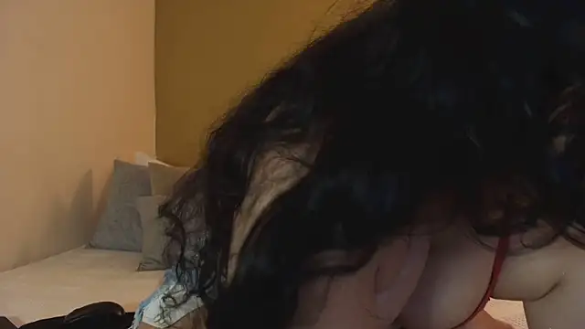 Snapshot of matilda_69x chatting on May 5, 2026, 2:08 am matilda 69x online show from May 5, 2026, 2:08 am