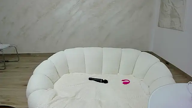 Snapshot of lissababe1 chatting on October 13, 2025, 5:35 pm lissababe1 online show from October 13, 2025, 5:35 pm