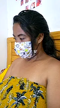 Snapshot of Artinah22 chatting on December 19, 2024, 8:44 pm Artinah22 online show from December 19, 2024, 8:44 pm