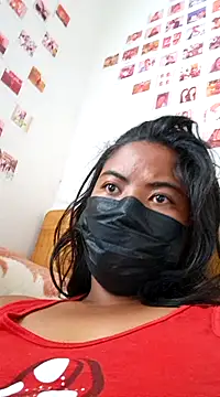 Snapshot of Artinah22 chatting on January 3, 2025, 3:38 am Artinah22 online show from January 3, 2025, 3:38 am