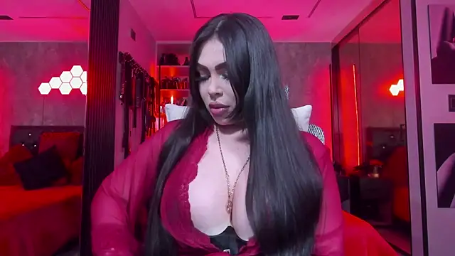 GabrielaAroms online show from August 3, 2026, 5:39 am