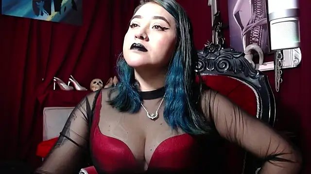 MeGoddesSara online show from March 5, 2025, 10:43 pm