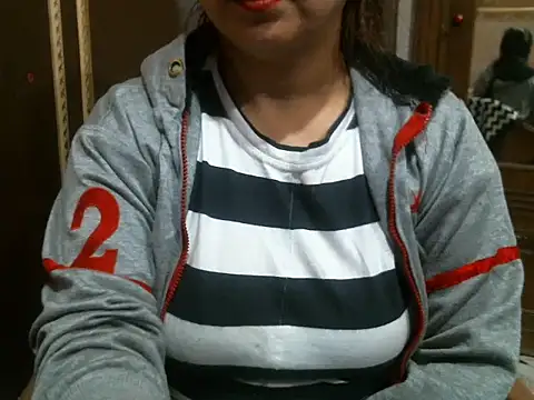 Snapshot of UrsMansi chatting on November 26, 2025, 4:13 am UrsMansi online show from November 26, 2025, 4:13 am