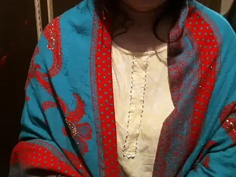 Snapshot of UrsMansi chatting on November 28, 2025, 4:37 am UrsMansi online show from November 28, 2025, 4:37 am