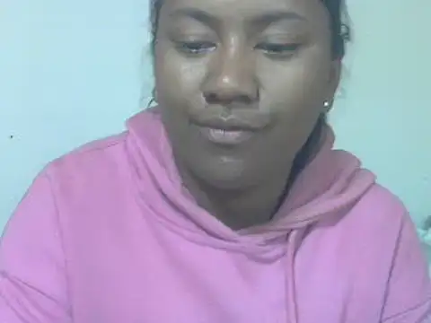 Snapshot of cutybigass chatting on July 3, 2026, 6:36 pm cutybigass online show from July 3, 2026, 6:36 pm