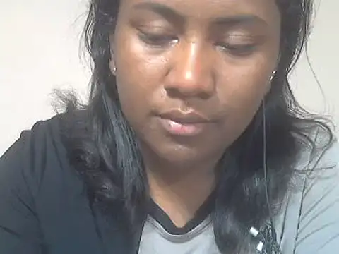 Snapshot of cutybigass chatting on July 15, 2026, 4:34 pm cutybigass online show from July 15, 2026, 4:34 pm