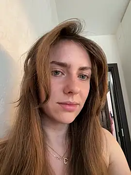 MariiD online show from May 3, 2026, 5:46 am