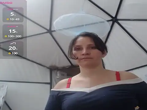 Snapshot of angel_sw chatting on December 4, 2024, 9:46 pm angel sw online show from December 4, 2024, 9:46 pm