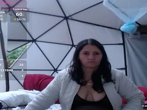 Snapshot of angel_sw chatting on January 3, 2025, 11:12 pm angel sw online show from January 3, 2025, 11:12 pm