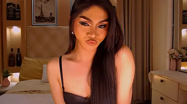 YOUR DREAMWIFE online show from February 20, 2025, 9:09 pm