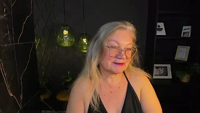 NataliMellow online show from November 2, 2025, 1:02 pm