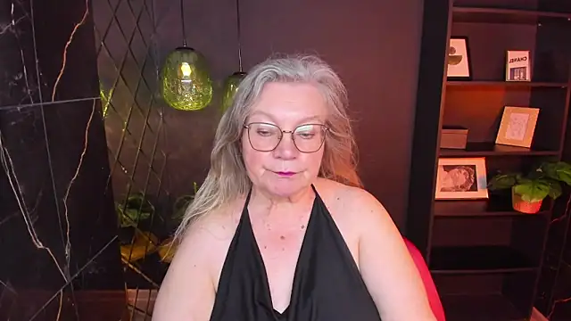 NataliMellow online show from June 9, 2026, 1:12 pm