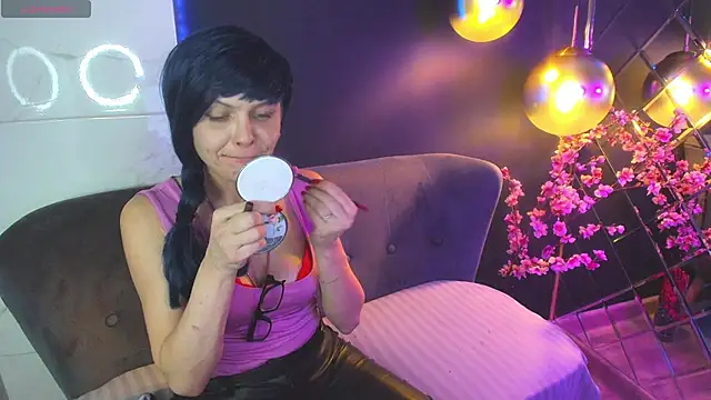 BrandiSweetie online show from December 5, 2024, 8:11 pm