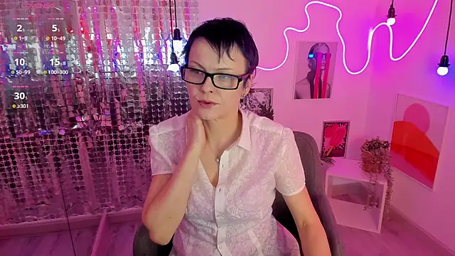 Snapshot of BrandiSweetie chatting on February 26, 2025, 2:03 pm BrandiSweetie online show from February 26, 2025, 2:03 pm