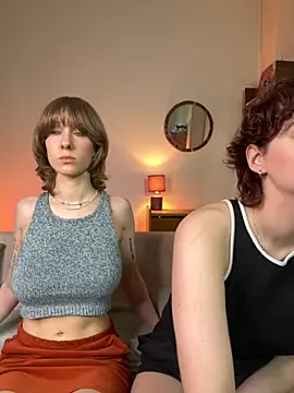 Snapshot of Jitoon_Exe chatting on November 15, 2025, 8:27 pm Jitoon Exe online show from November 15, 2025, 8:27 pm