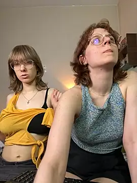 Jitoon Exe online show from March 13, 2026, 11:33 pm