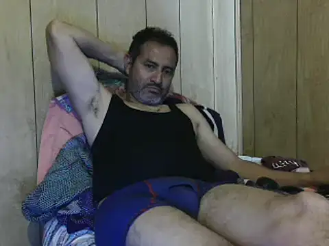 dantehot2020 online show from January 3, 2025, 9:05 pm