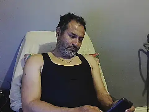 dantehot2020 online show from January 10, 2025, 11:50 pm