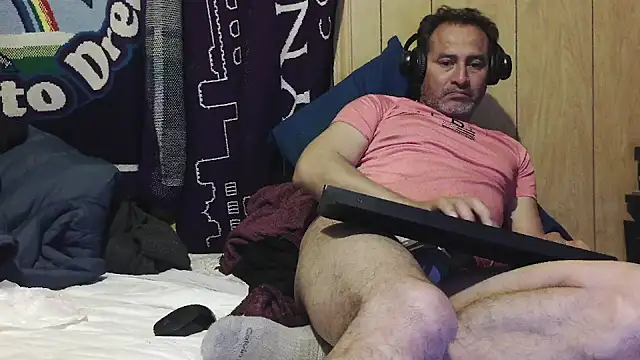 dantehot2020 online show from February 3, 2026, 2:53 am