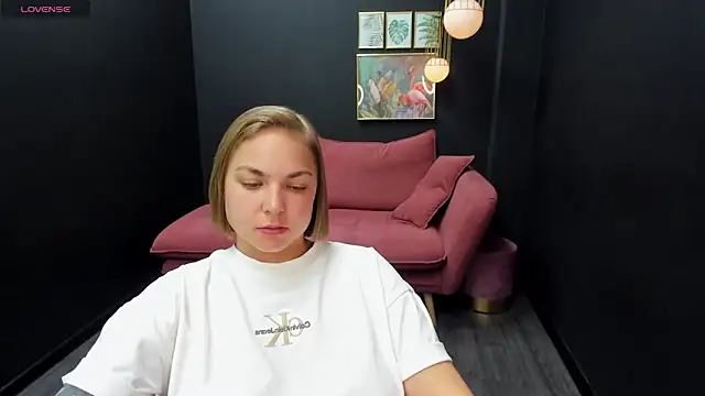 Snapshot of TataArdent chatting on December 4, 2024, 3:04 am TataArdent online show from December 4, 2024, 3:04 am