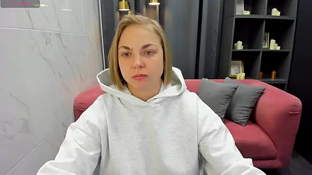 Snapshot of TataArdent chatting on December 12, 2024, 7:59 pm TataArdent online show from December 12, 2024, 7:59 pm