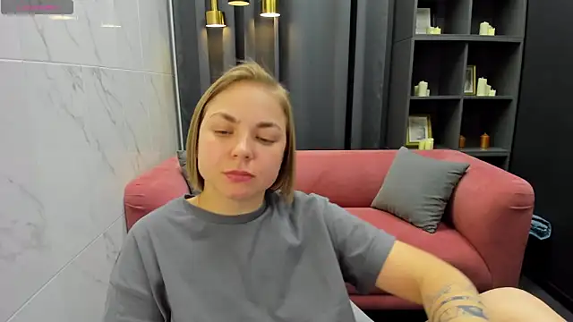 Snapshot of TataArdent chatting on December 13, 2024, 11:06 pm TataArdent online show from December 13, 2024, 11:06 pm