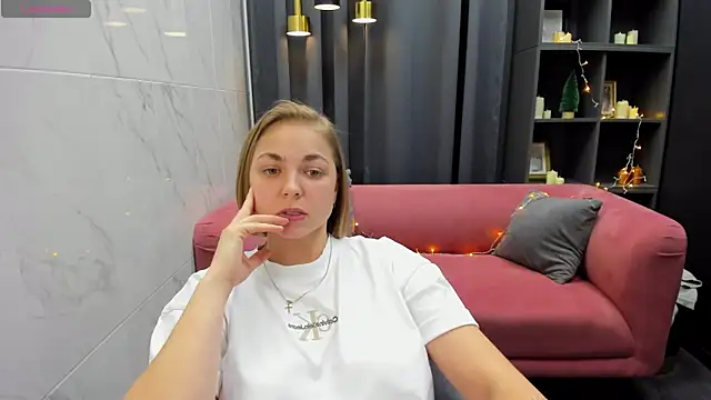 Snapshot of TataArdent chatting on December 26, 2024, 8:11 pm TataArdent online show from December 26, 2024, 8:11 pm