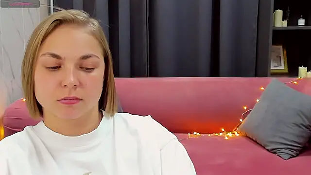 Snapshot of TataArdent chatting on January 10, 2025, 2:14 am TataArdent online show from January 10, 2025, 2:14 am