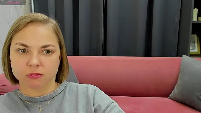 Snapshot of TataArdent chatting on January 17, 2025, 8:11 pm TataArdent online show from January 17, 2025, 8:11 pm