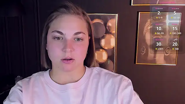 Snapshot of TataArdent chatting on January 21, 2025, 2:33 am TataArdent online show from January 21, 2025, 2:33 am