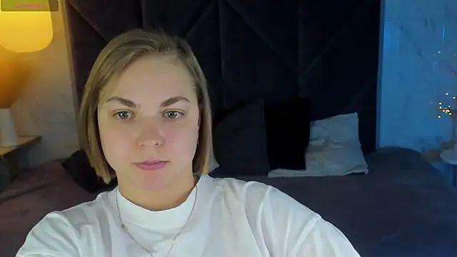 Snapshot of TataArdent chatting on January 24, 2025, 8:22 pm TataArdent online show from January 24, 2025, 8:22 pm