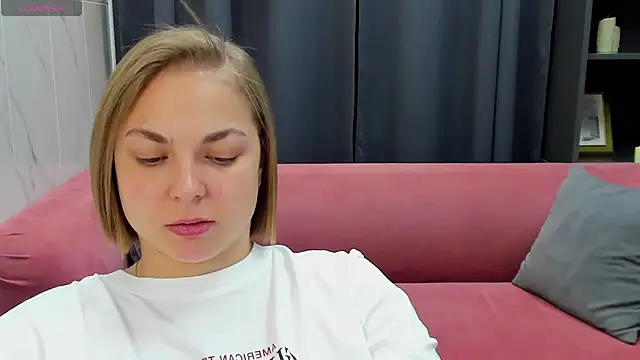 Snapshot of TataArdent chatting on January 27, 2025, 8:07 pm TataArdent online show from January 27, 2025, 8:07 pm