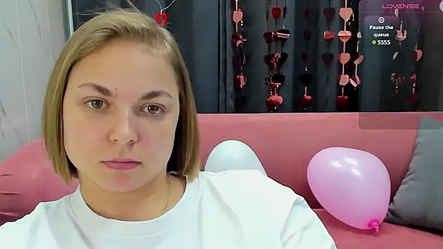 Snapshot of TataArdent chatting on February 13, 2025, 11:15 pm TataArdent online show from February 13, 2025, 11:15 pm