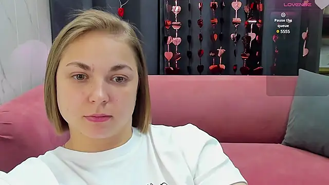 Snapshot of TataArdent chatting on February 14, 2025, 11:31 pm TataArdent online show from February 14, 2025, 11:31 pm