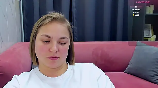 Snapshot of TataArdent chatting on March 1, 2025, 2:26 am TataArdent online show from March 1, 2025, 2:26 am