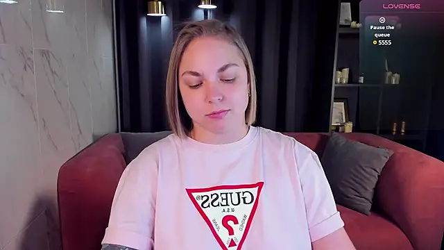 Snapshot of TataArdent chatting on March 3, 2025, 11:14 pm TataArdent online show from March 3, 2025, 11:14 pm