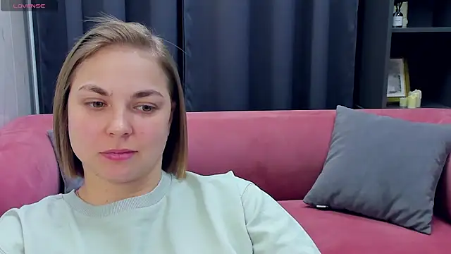 Snapshot of TataArdent chatting on March 4, 2025, 9:00 pm TataArdent online show from March 4, 2025, 9:00 pm