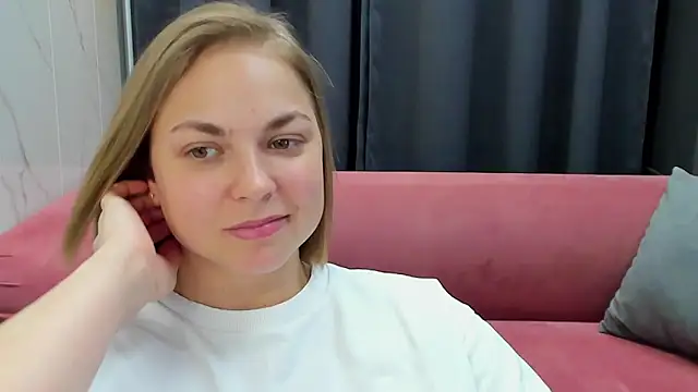 Snapshot of TataArdent chatting on March 14, 2025, 8:38 pm TataArdent online show from March 14, 2025, 8:38 pm